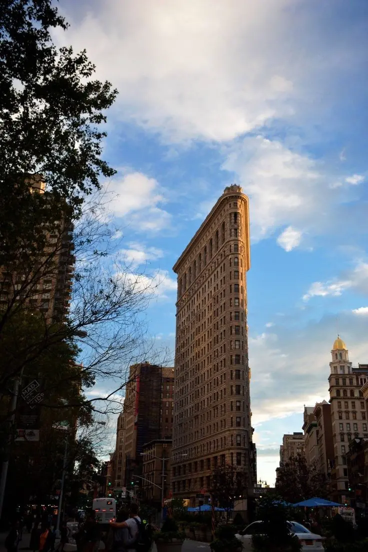 دانلود عکس ساختمان فلت آیرن در شهر نیویورک آمریکا