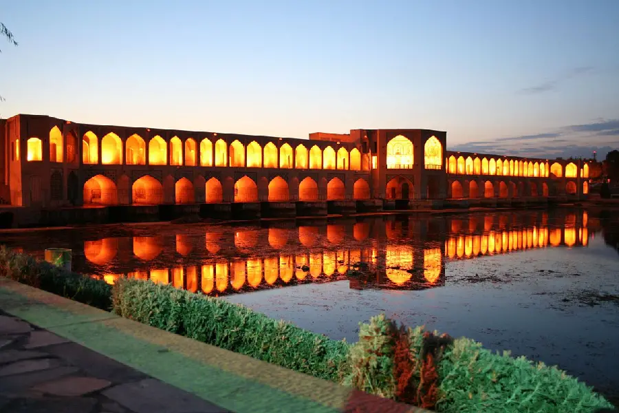 دانلود عکس شهر اصفهان یکی از مقاصد زیبای گردشگری 