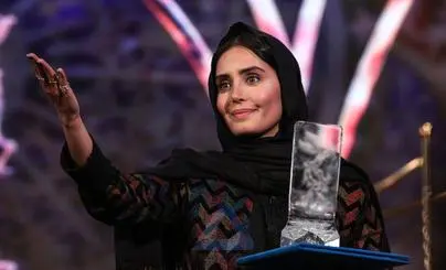 برنده شدن الناز شاکردوست در جشنواره فجر