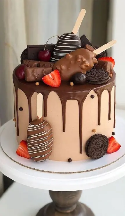 تصویر کیک شکلاتی محبوب و پرطرفدار