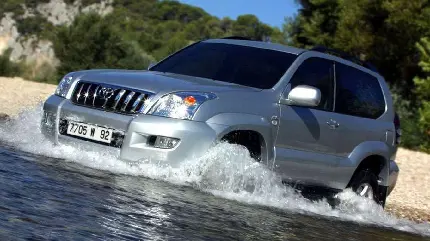 عکس و معرفی ماشین تویوتا پرادوToyota Prado