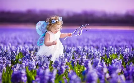 عکس زیبا از دختر بچه کوچولو و شیرین 