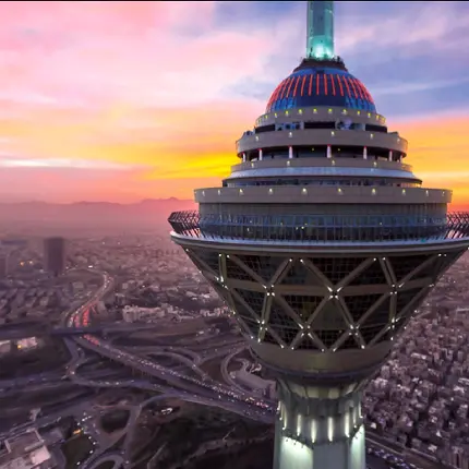 دانلود عکس برج میلاد تهران با کیفیت بالا و نمای زیبا