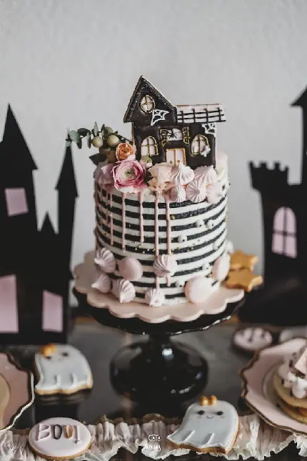 عکس کیک زیبا با دیزاین هالووین