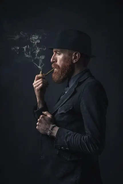 دانلود عکس پروفایل مرد ریش قرمز سیگاری