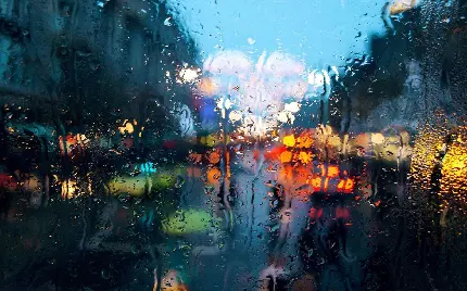 دانلود تصویری زیبا از شب بارانی