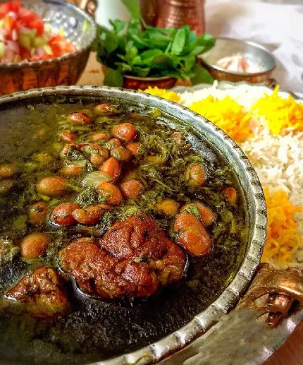 عکس قورمه سبزی غذای پرطرفدار ایرانی