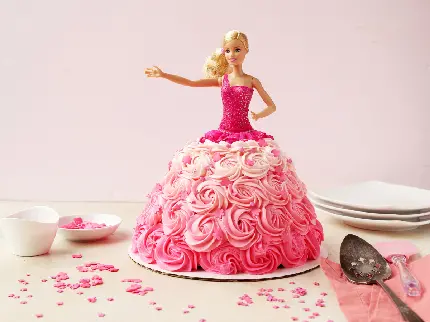 عکس مدل کیک دخترانه عروسک باربی
