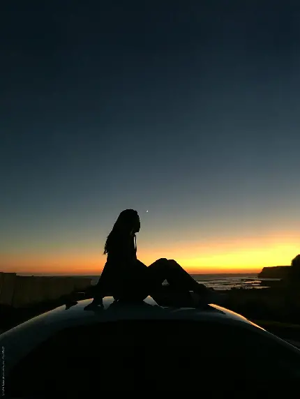 عکس سیاه سفید غمگین