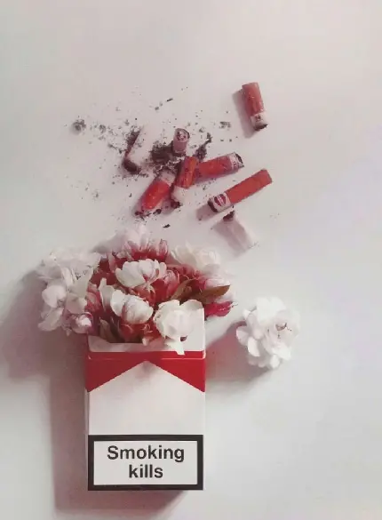 عکس سیگار در دست پسر طبیعی