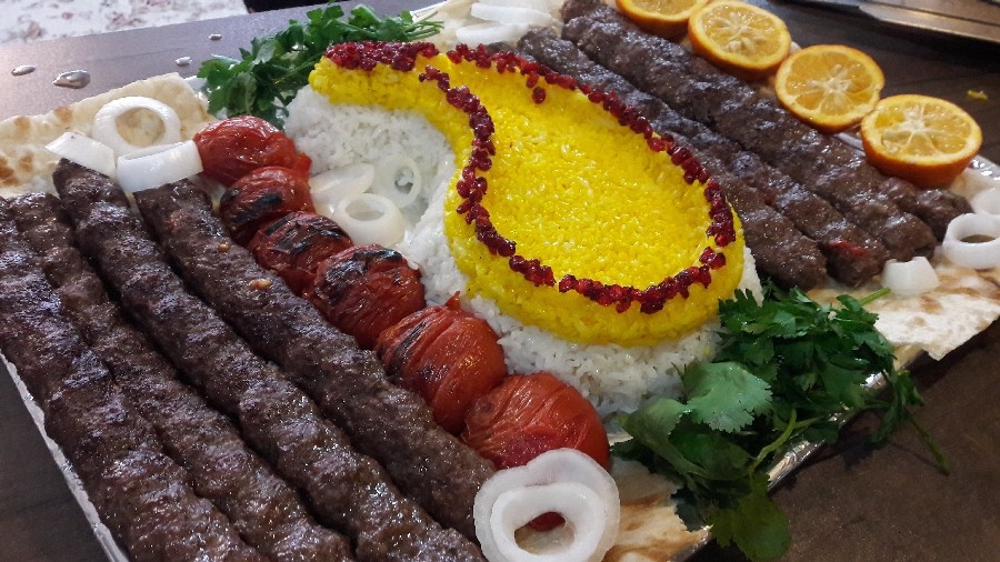 عکس چلو کباب کوبیده از پرطرفدار ترین غذاهای ایرانی