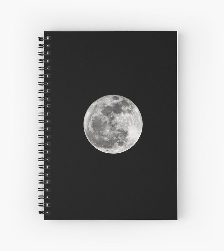 عکس دفتر برنامه ریزی سیاه با طرح ماه