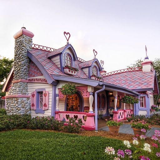 عکس هایی از خانه کارتونی مینی موس در آمریکا