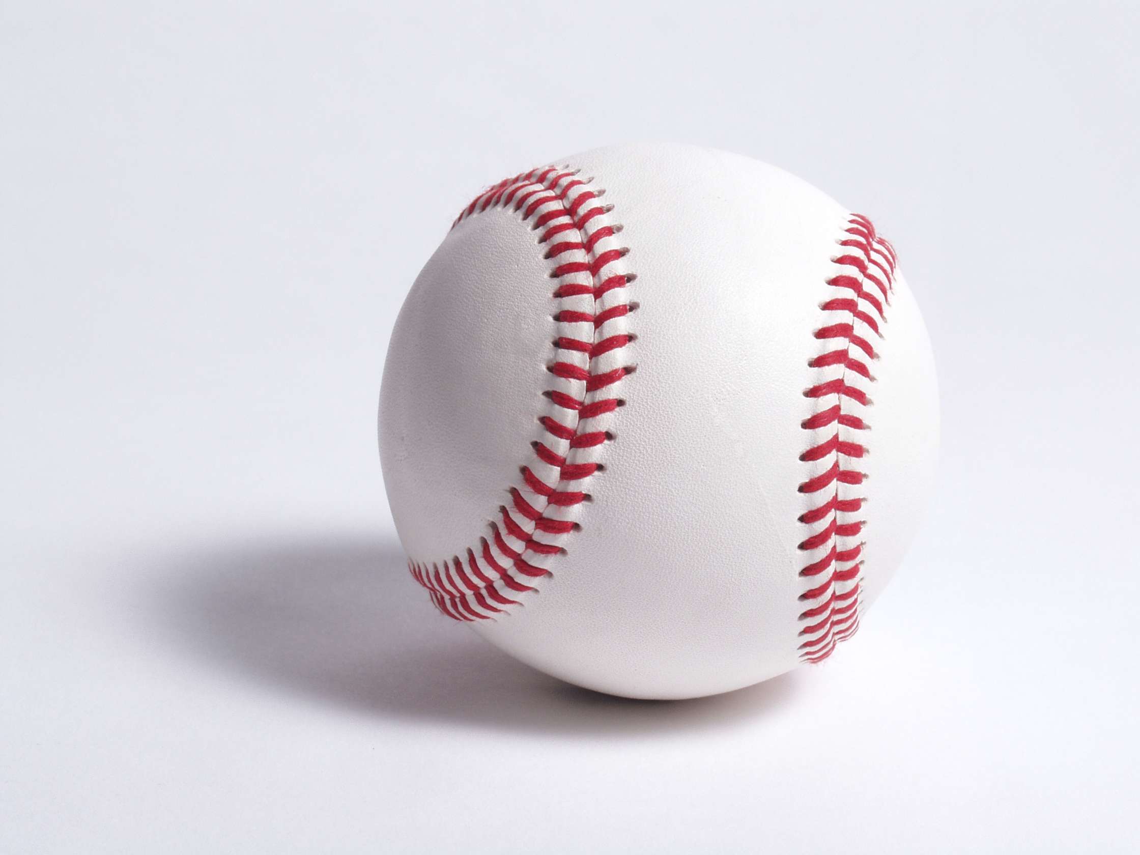 دانلود تصویری از توپ مخصوص ورزش بیسبال