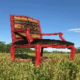 چاپ قاب موبایل و گوشی دانلود والپیپر صندلی چوبی قرمز و راحت 