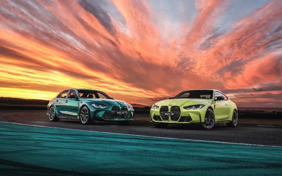 بک‌گراند حرفه‌ای BMW M4 CS مدل 2025