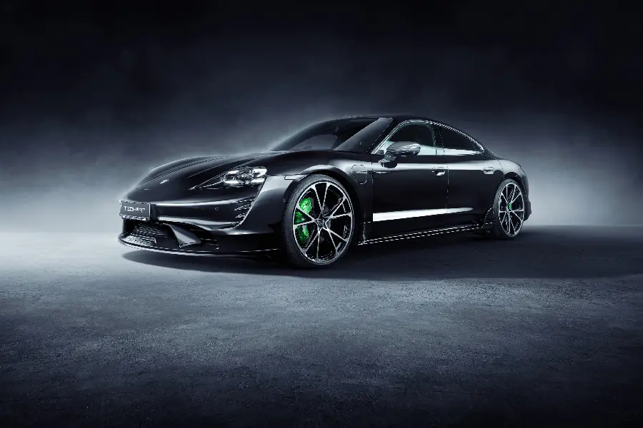 تصویر Techart Porsche Taycan با طراحی آیرودینامیک
