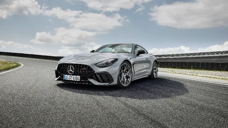 تصویر جذاب مرسدس AMG GT 63 با کیفیت فول اچ دی