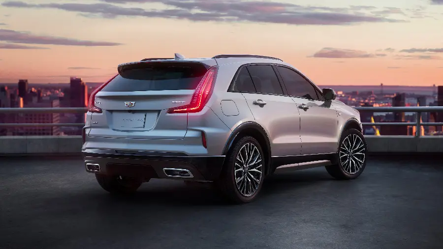 عکس کادیلاک XT4 اسپرت 2023 با کیفیت 5K