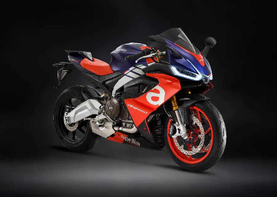 عکس Aprilia RS 660 با کیفیت بالا برای دانلود رایگان