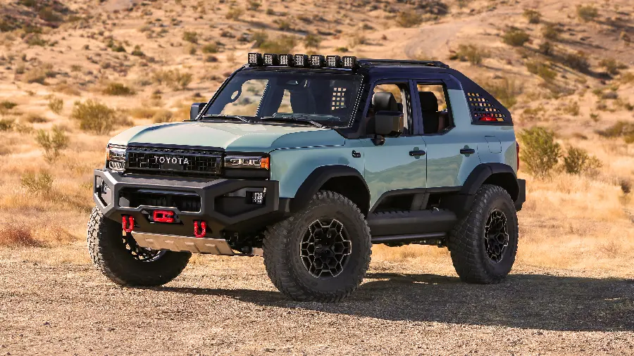 عکس Toyota Land Cruiser با کیفیت 5K برای والپیپر