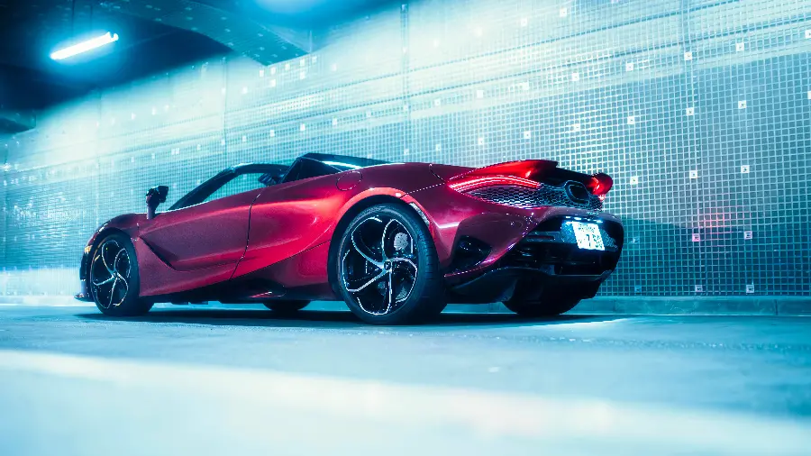 تصویر McLaren 750S Spider با کیفیت 8K برای والپیپر