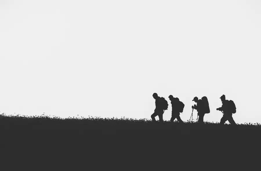 والپیپر مفهومی سفر با طراحی مینیمال و هنری