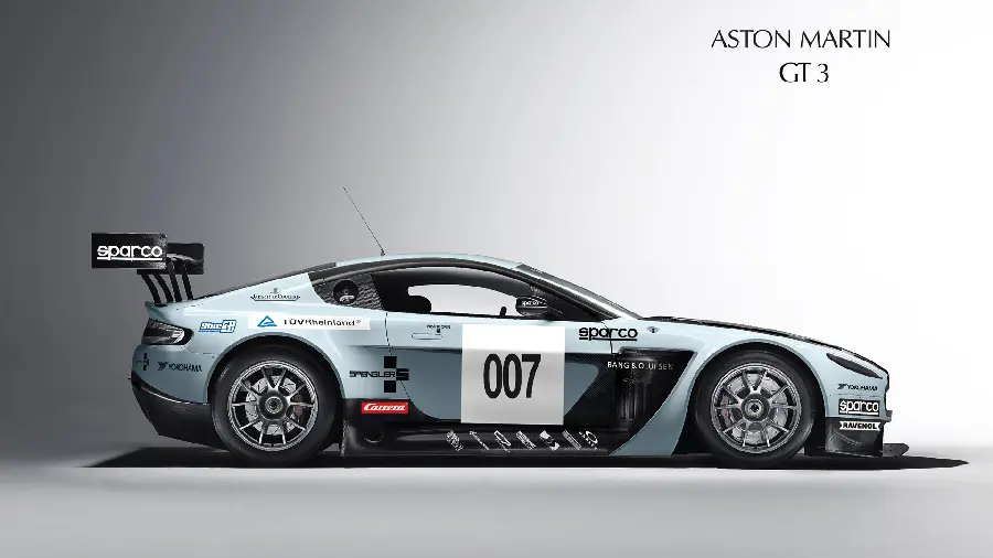 عکس استون مارتین V12 Vantage GT3 با کیفیت عالی