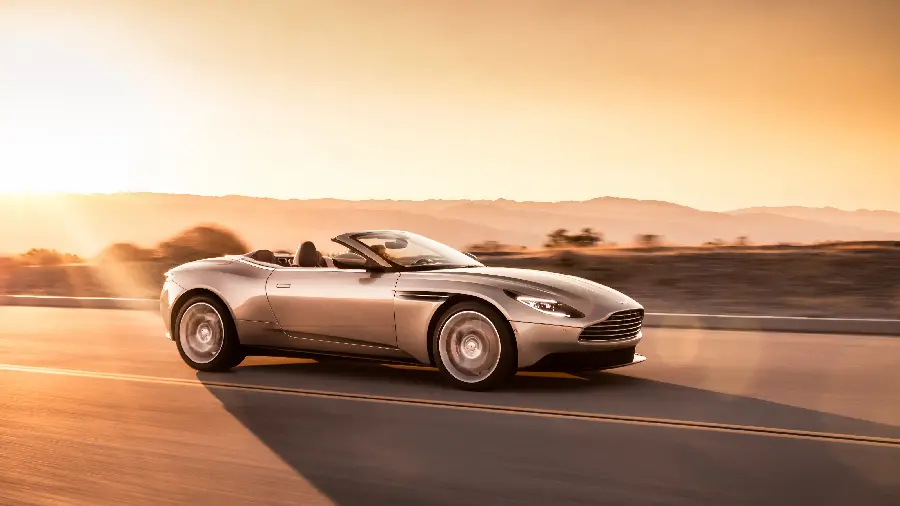عکس استون مارتین DB11 Volante با کیفیت 4K