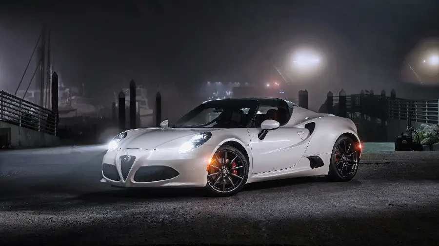 والپیپر آلفارومئو 4C Spider 2015 با کیفیت HD