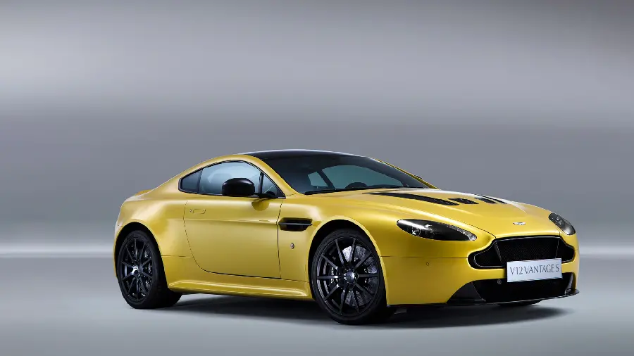 تصویر استون مارتین V12 Vantage S 2014 با کیفیت بالا