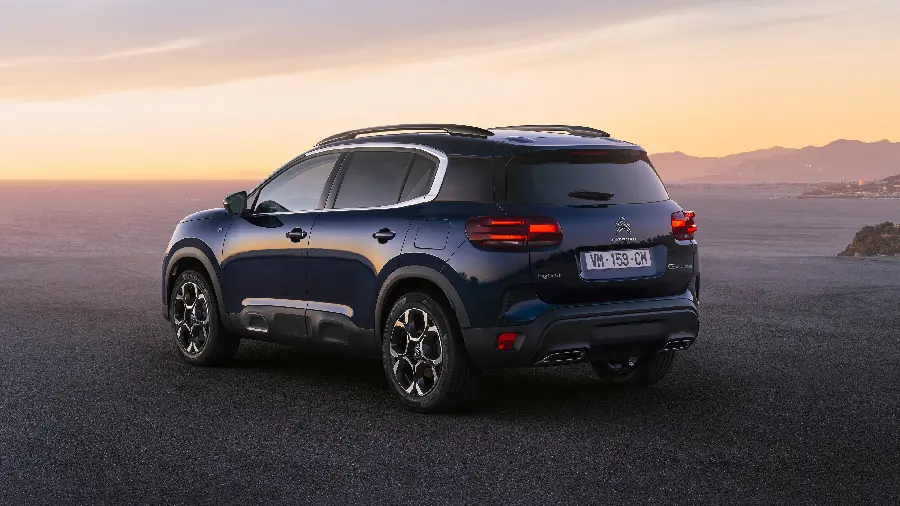 عکس باشکوه سیتروئن C5 Aircross SUV هیبریدی 2022 با رزولوشن 4k