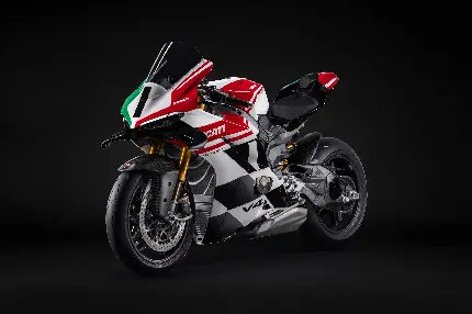 عکس Ducati Panigale V4 با کیفیت 8K برای والپیپر دسکتاپ
