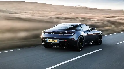 عکس ماشین استون مارتین DB11 AMR مدل 2018 با کیفیت 4K