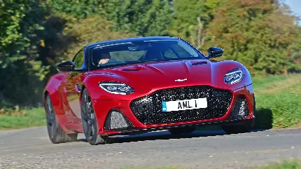 چاپ پوستر عکس استون مارتین DBS Superleggera 2019 با کیفیت بالا