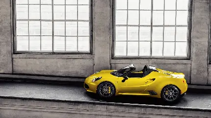 چاپ پوستر عکس آلفارومئو 4C Spider 2016 با کیفیت بالا