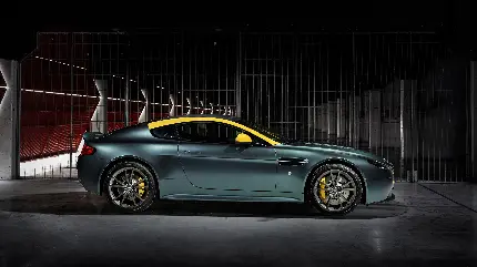 چاپ قاب موبایل و گوشی عکس استون مارتین V8 Vantage N430 2014 برای دانلود