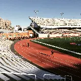 تصویر پیست دو و میدانی با کیفیت بالا برای والپیپر