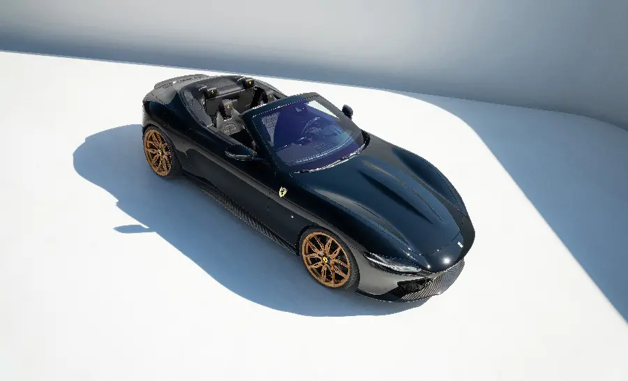 چاپ پوستر چاپ پوستر دیواری Ferrari Roma Spider برای پذیرایی