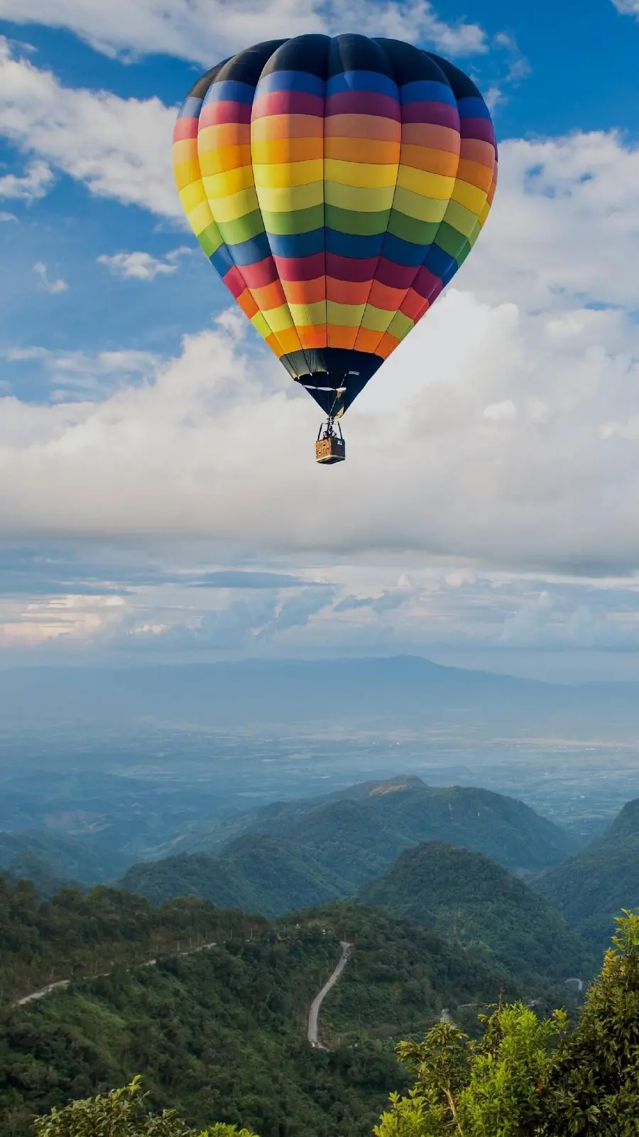 1125794-2160x3840-phone-4k-air-sports-background-image