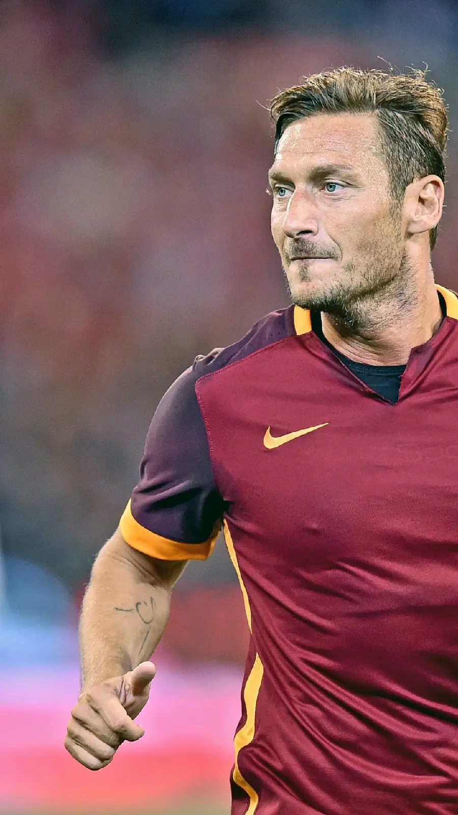 242059-1080x1920-phone-1080p-as-roma-background-photo