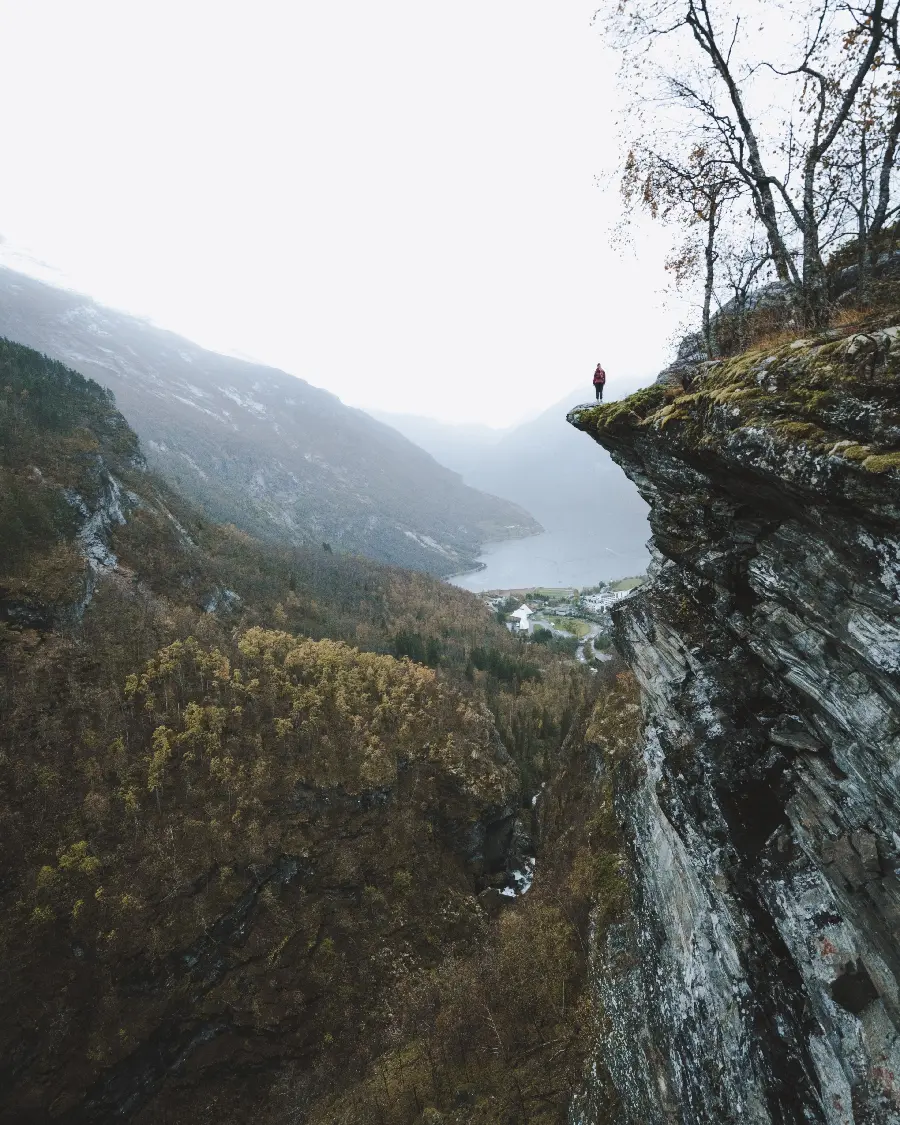 چاپ پوستر سفارش شاسی عکس منظره مهآلود با قیمت ارزان برای اتاق خواب