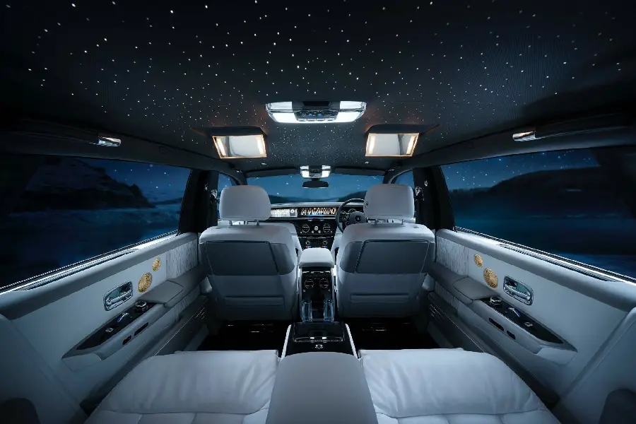 تصویر زمینه Rolls Royce با کیفیت اچ دی و رزولوشن 1920x1280 پیکسل