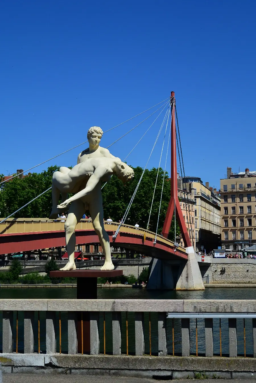 چاپ پوستر خرید تابلو پل رومی و مجسمه های تاریخی با کیفیت بالا