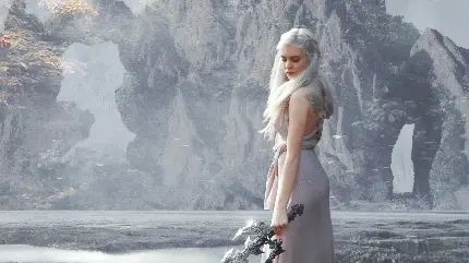 سفارش تابلو دیواری Daenerys با شمشیر از Game of Thrones با چاپ 5K