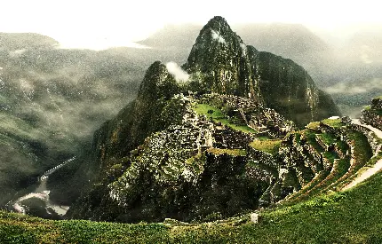 خرید تابلو شاسی منظره کوهستان و رودخانه در پرو ماچو پیچو
