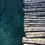 چاپ قاب موبایل و گوشی سفارش چاپ پوستر مسیر بر فراز دریاچه فیروزهای با ارزانترین قیمت برای اتاق