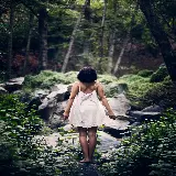 چاپ قاب موبایل و گوشی خرید تابلو دکوراتیو گم شده در جنگل با ارزانترین قیمت برای پذیرایی