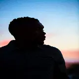 چاپ قاب موبایل و گوشی سفارش تابلو عکاسی در غروب و دوربین با منظره زیبا