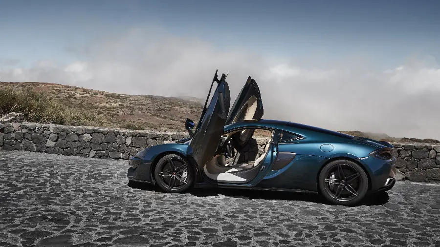 والپیپر ماشین مک لارن mclaren 570 gt